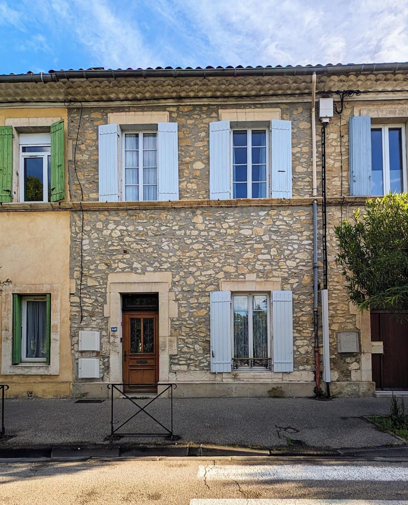 Maison De Style Tout Confort, Position Ideale, Avec Clim Et Petit Exterieur Orange  Exterior photo